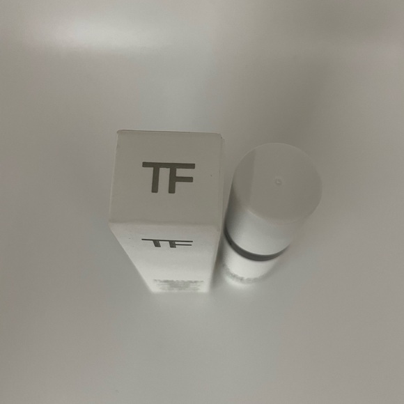 Tom Ford Research Serum Concentrate 0.17oz/5ml - Picture 6 of 6